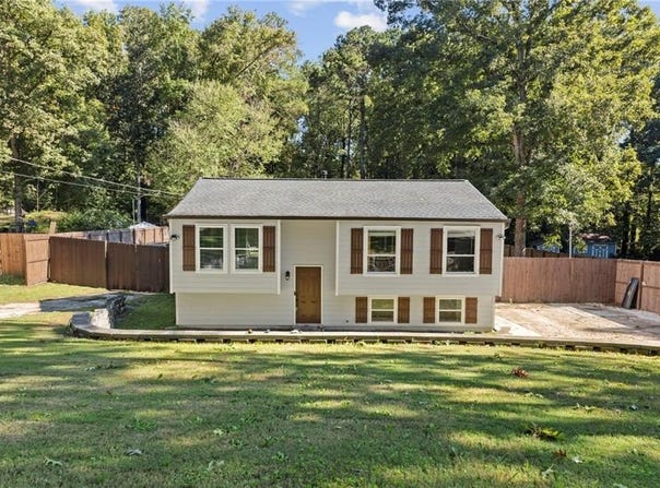 3286 Sunderland Drive, Snellville, GA 30039