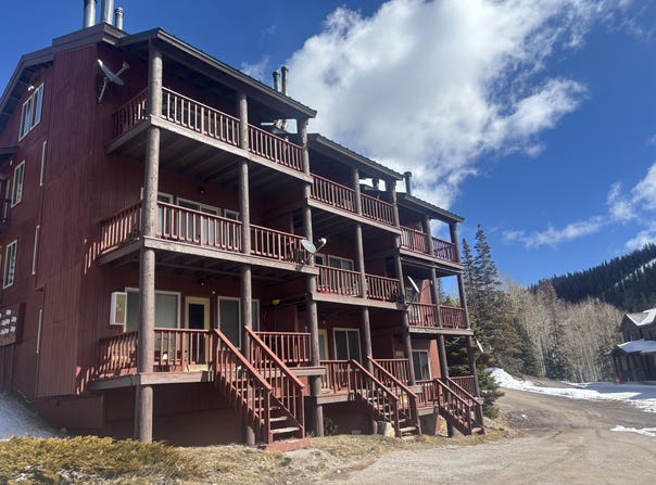 150 S WEST Village Cir, Beaver, UT 84713