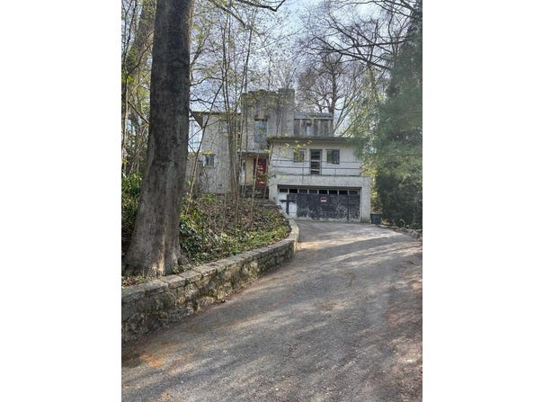 150 Burkewood Road, Mount Vernon, NY 10552