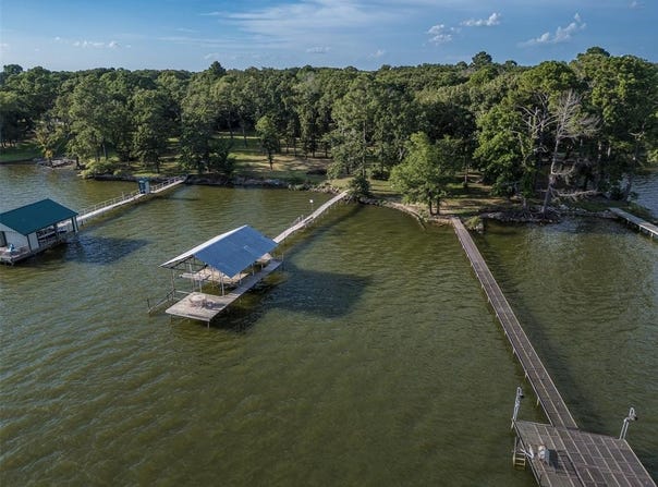 1457 Riverside Drive, West Tawakoni, TX 75474