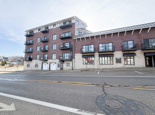 516 Williams Street, South Haven, MI 49090