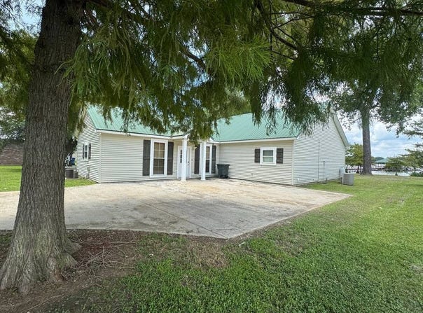 128 Cypress Pointe Drive, Saint Joseph, LA 71366