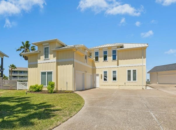 6 SEA SHELL SHORES DR, ROCKPORT, TX 78382