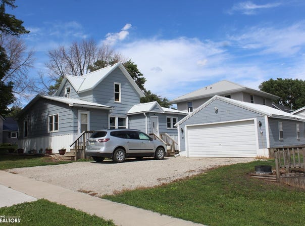 1005 State Street, Garner, IA 50438