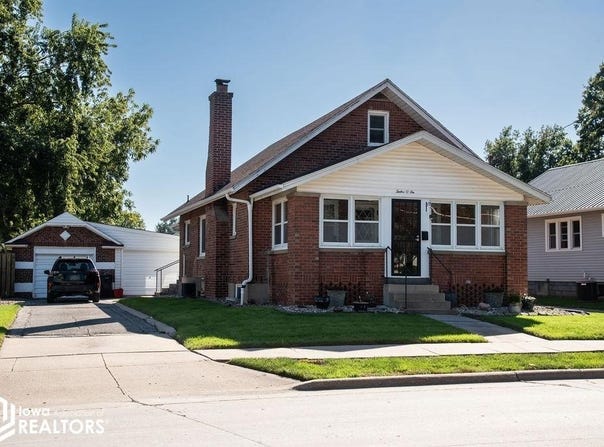 1206 Greenwood, Ottumwa, IA 52501