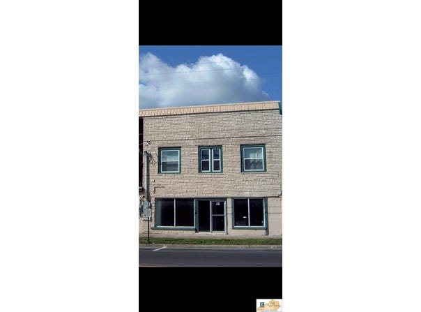 118 S Main Street, Burkesville, KY 42717