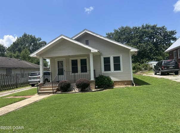 111 N Denton, Liberal, MO 64762