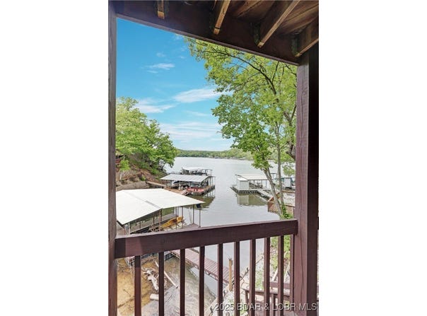 26553 Mesa Drive, Rocky Mount, MO 65072