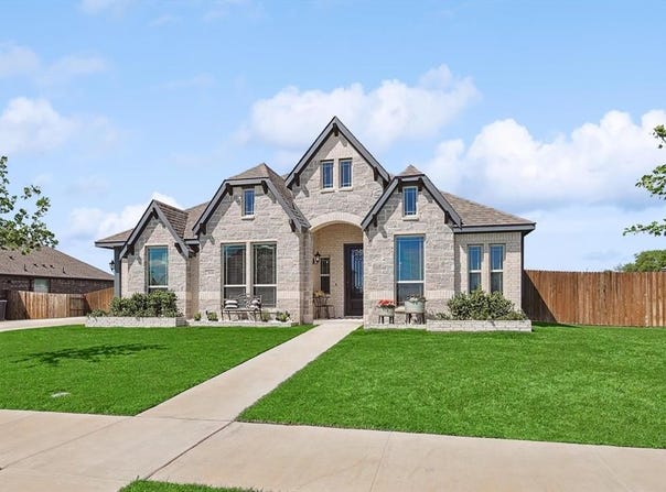 2806 Byrd Ranch Road, Midlothian, TX 76065