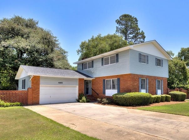 685 RED BUD CIR, Sumter, SC 29150