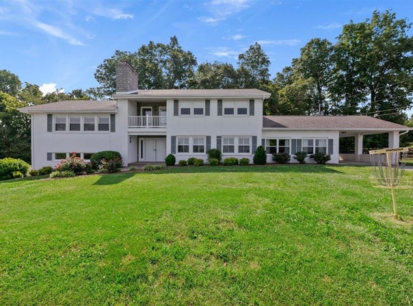 121 Green Hills Road, Glasgow, KY 42141