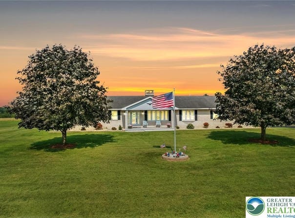 587 Spring House Road, Mahoning Twp, PA 18235
