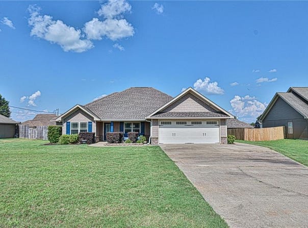 7 Barley Court, Fort Mitchell, AL 36856