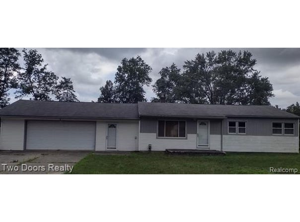 4490 Marcella Drive, Utica, MI 48317