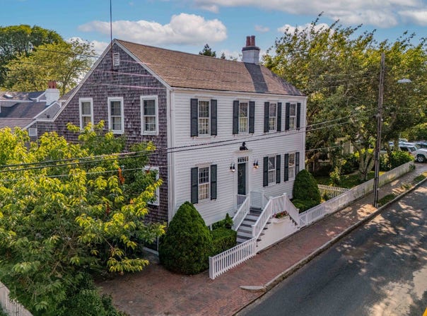 25c Pine Street, Nantucket, MA 02554