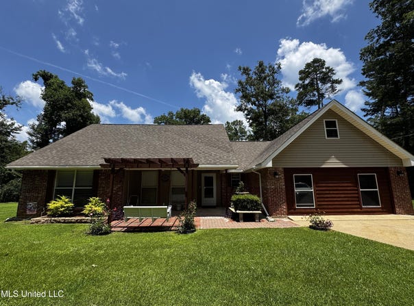 398 Old Pearl Road, Harrisville, MS 39082