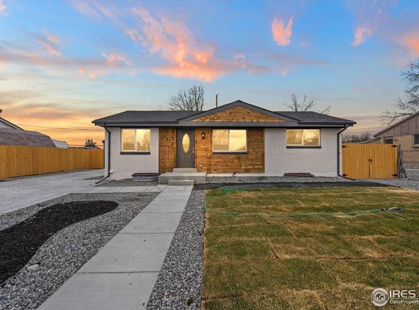 9230 Aspen Dr, Thornton, CO 80229
