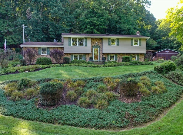 6208 Arrow Road NW, Minerva, OH 44657