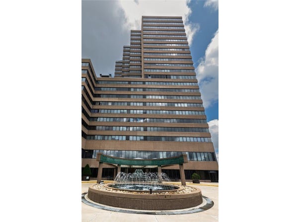 1301 Grandview Avenue Unit 210, Mt Washington, PA 15211