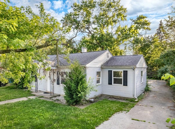 777 Francine Drive, Kankakee, IL 60901