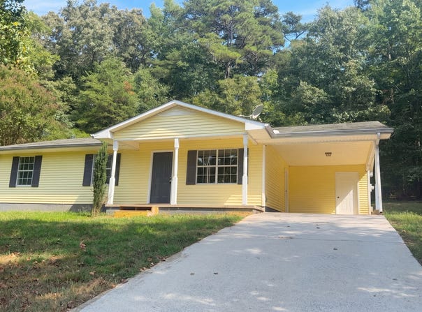 155 Liberty Place SW, Calhoun, GA 30701