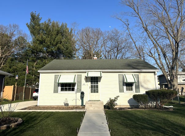 313 N Oakwood Street, Griffith, IN 46319