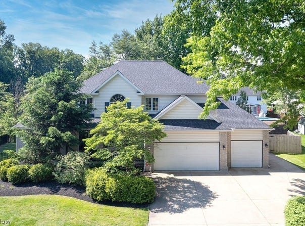 7580 Captains Court, Mentor, OH 44060