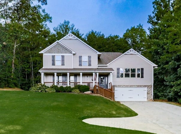 221 Woods Circle, Ball Ground, GA 30107