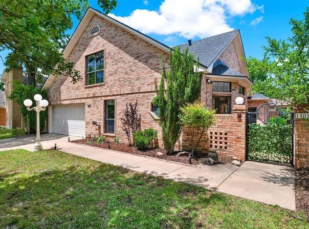 1407 W Mulberry Street, Sherman, TX 75092
