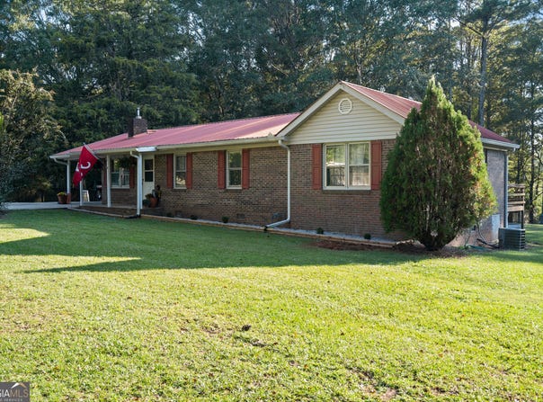 709 Simonton Mill, Carrollton, GA 30117