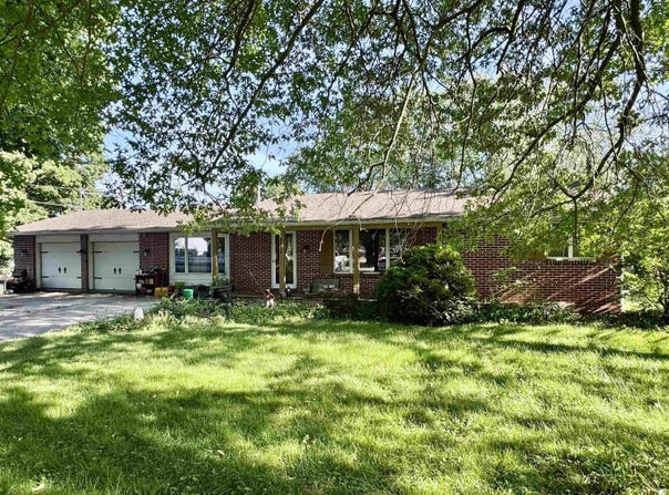 9924 Washington Street, Leo, IN 46765