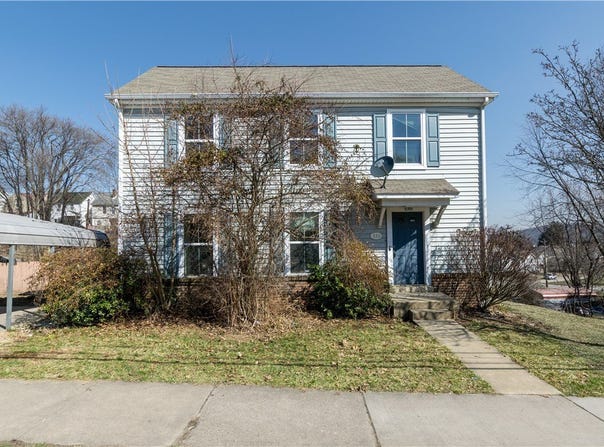 333 Wylie Ave, Clairton, PA 15025