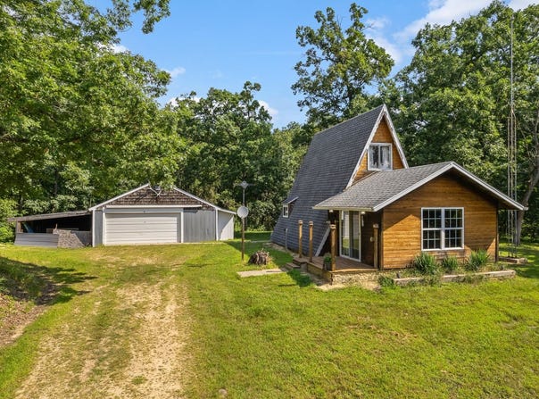 354 Ember Court, Oxford, WI 53952