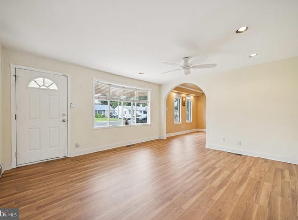 632 AUBURN ROAD, FAIRLESS HILLS, PA 19030
