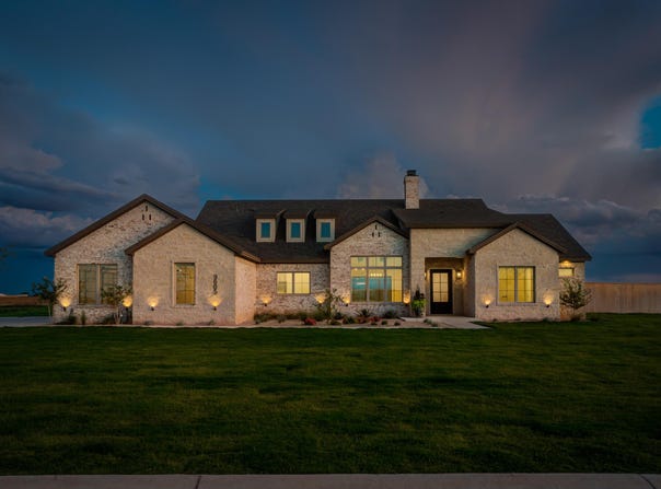 9605 County Rd 7615, Wolfforth, TX 79382