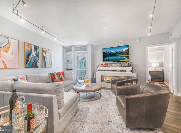 555 MASSACHUSETTS AVE NW #1215, WASHINGTON, DC 20001