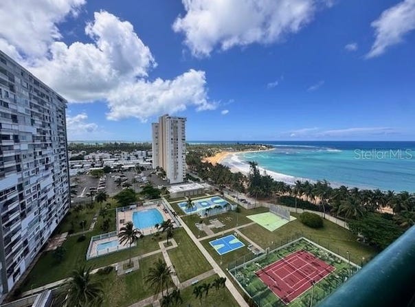 Ocean Drive 100, LUQUILLO, 00773