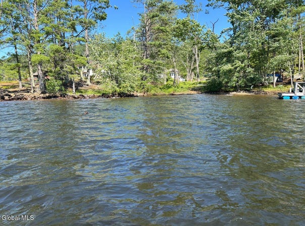 1569 S Shore Road, Edinburg, NY 12835