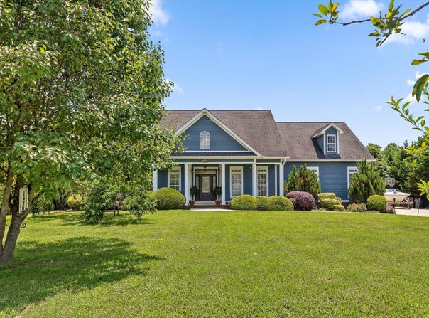 180 Twin Creeks Drive NW, Cleveland, TN 37312