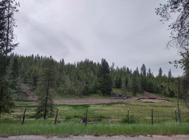 E Jump Off Rd, Valley, WA 99181