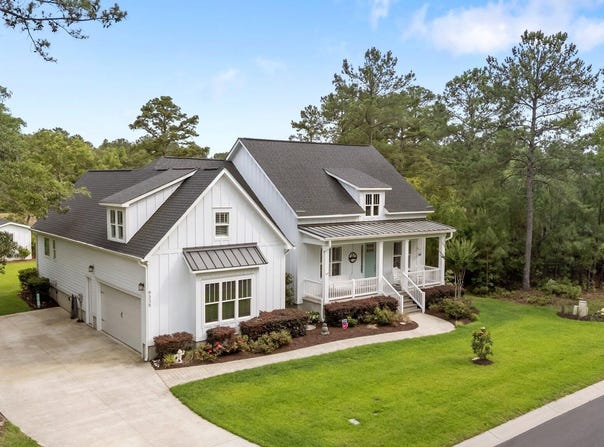 9335 Fallen Pear Lane NE, Leland, NC 28451