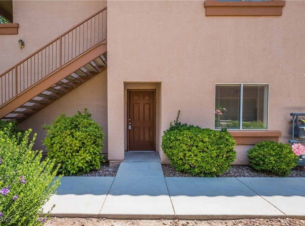 1050 E CACTUS Avenue, Las Vegas, NV 89183