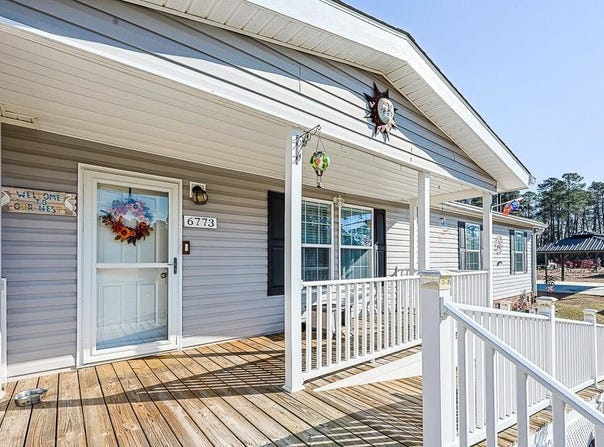 6773 Hampton Rd., Conway, SC 29527
