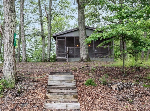 564 HIGHLAND SPRINGS ROAD, MOOREFIELD, WV 26836