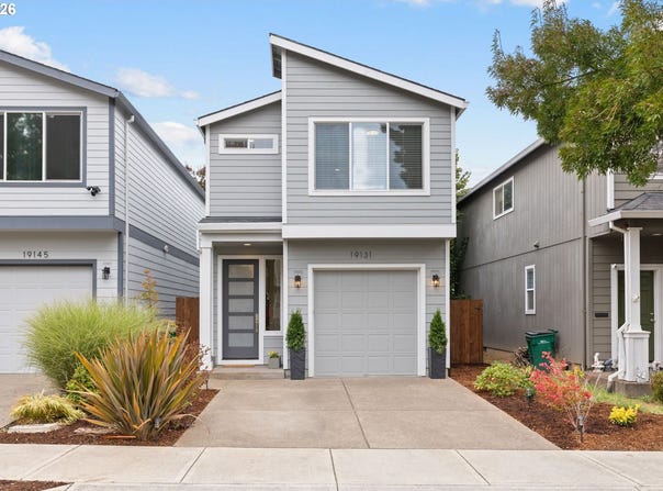19131 SW BURKWOOD Ln, Beaverton, OR 97003