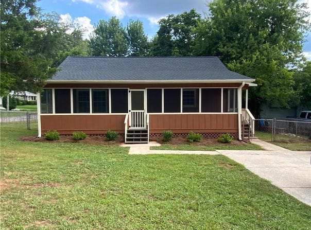 25 Forrest Lane, Cartersville, GA 30121