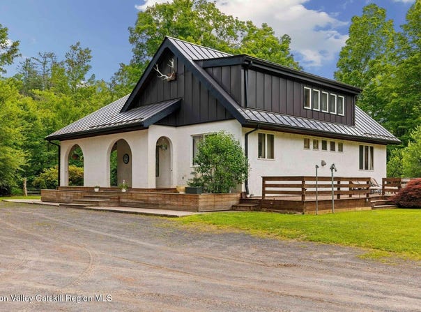 118 Bennett Road, Napanoch, NY 12458