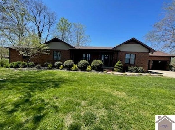 367 Grigsby Lane, Cadiz, KY 42211