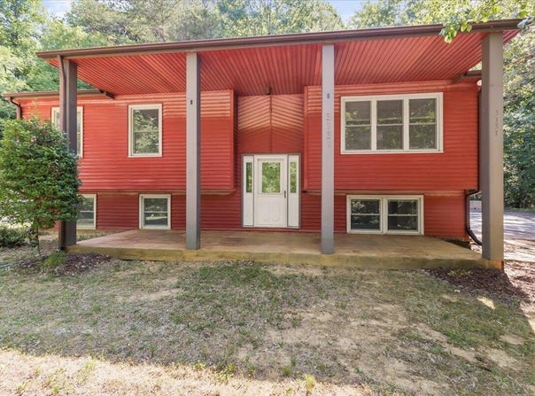 3131 Green Ridge Rd, Roanoke, VA 24019