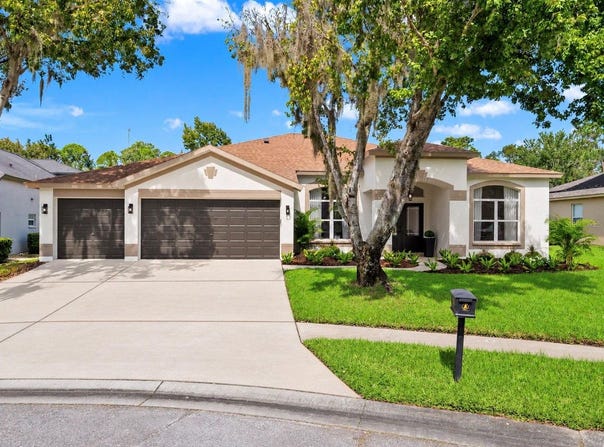 6111 HERONCREST Court, LITHIA, FL 33547
